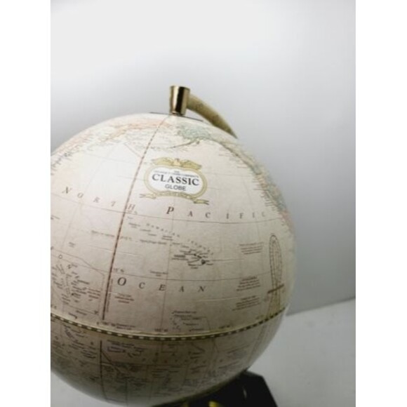 Classic  GLOBE BY THE GEORGE F.CRAM COMPANY-Wth Barometer,Thermometer,Hygrometer - Picture 5 of 12